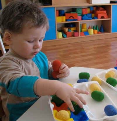 Дидактические игры как средство сенсорного развития детей